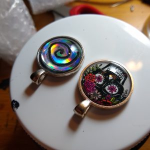 Custom cabochon pendant